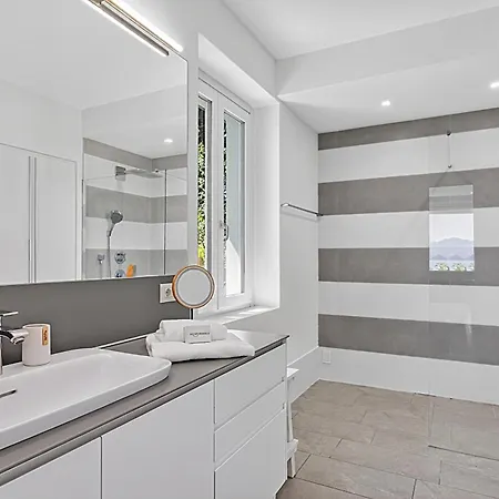 Alessia - 4 Bed With Maggiore View * Stresa