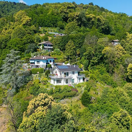 Alessia - 4 Bed With Maggiore View